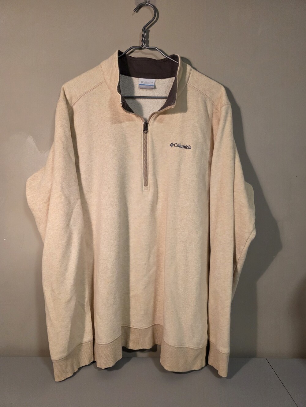 Columbia Men’s Light Cream Half-Zip Pullover
